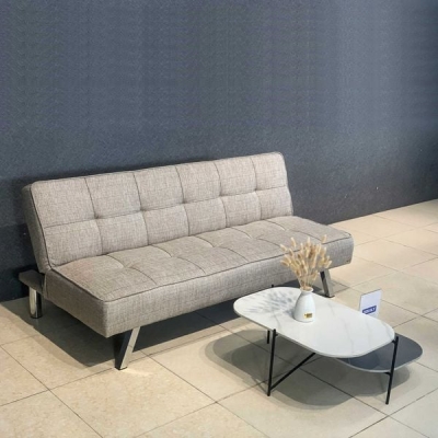 Giày thể thao thời trang hiện đại 2024